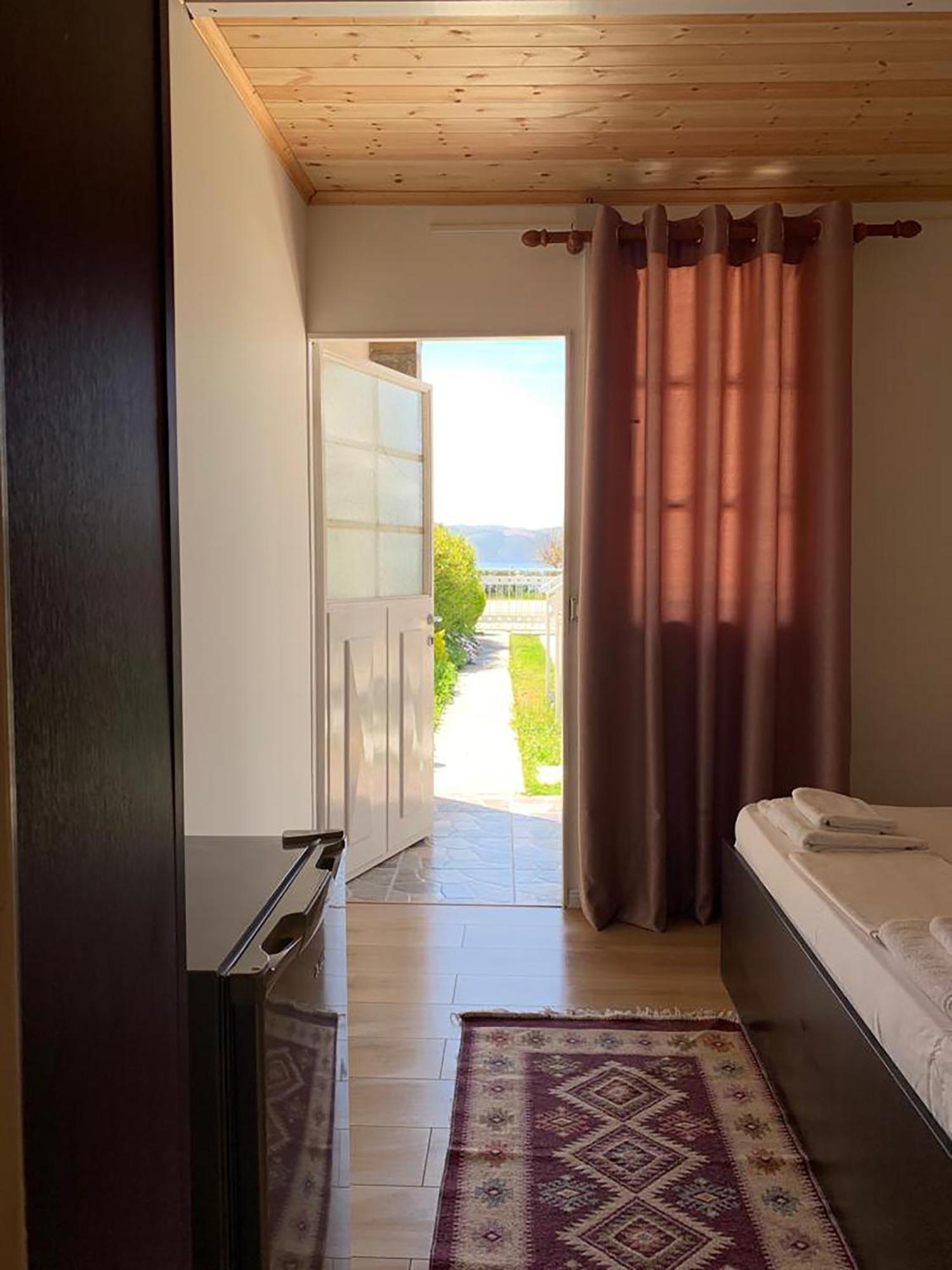 Vlorë Nili Hotel מראה חיצוני תמונה